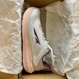 Altra Torin 8 SINGLE LEFT SHOE | Women's Size 9